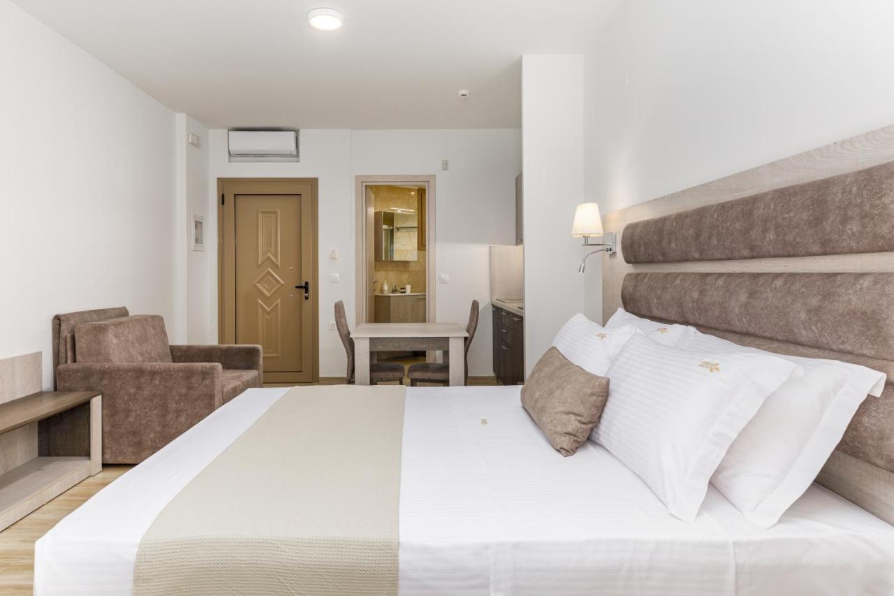 Aria Garden Suites Nikíti Kültér fotó