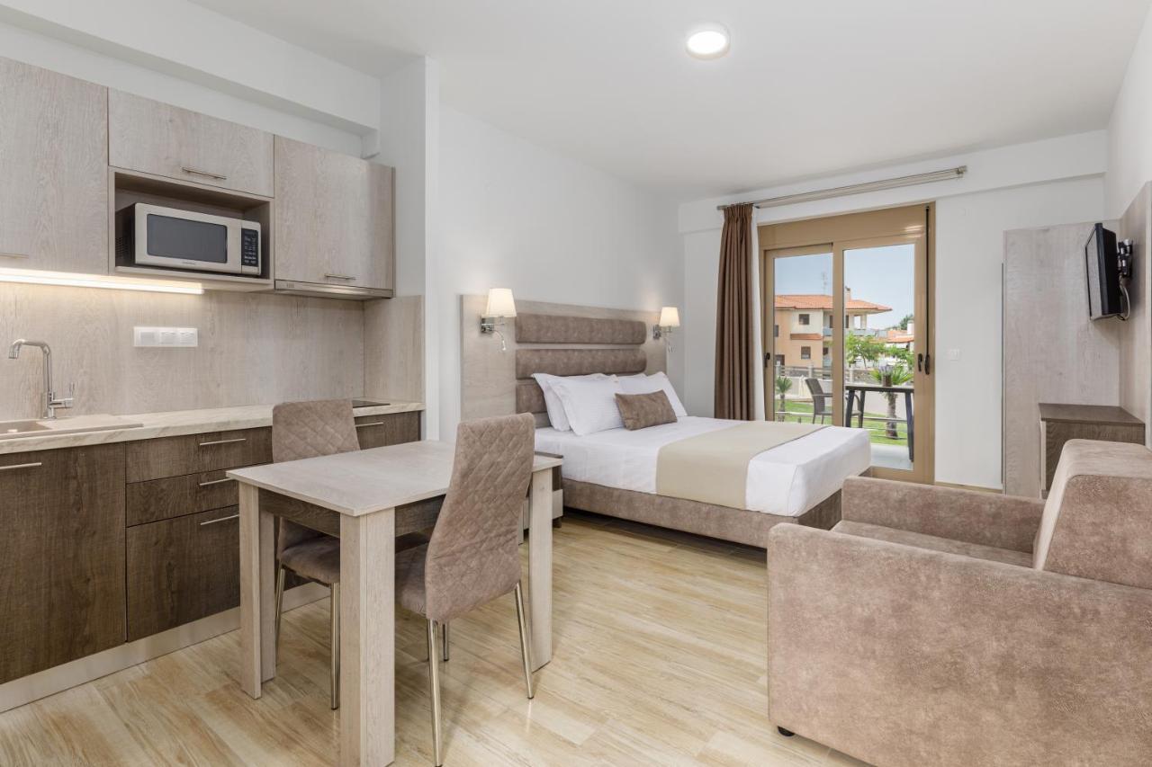 Aria Garden Suites Nikíti Kültér fotó